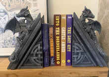 Load image into Gallery viewer, 40cm Dragon Book Ends - Grey Resin Gothic Statue Shelf Decor